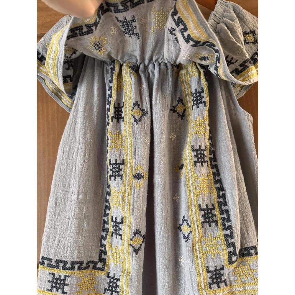 Easel Embroidered Off The Shoulder Ruffle Sleeveless Blouse Top Women’s Medium - Picture 4 of 11